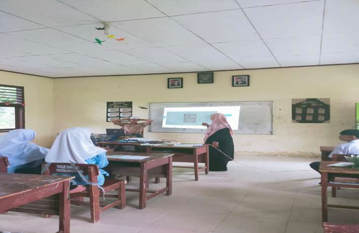Kunjungan Supervisi Pengawas Madrasah Kankemenag Dharmasraya di MTs Muhammadiyah Pulau Punjung