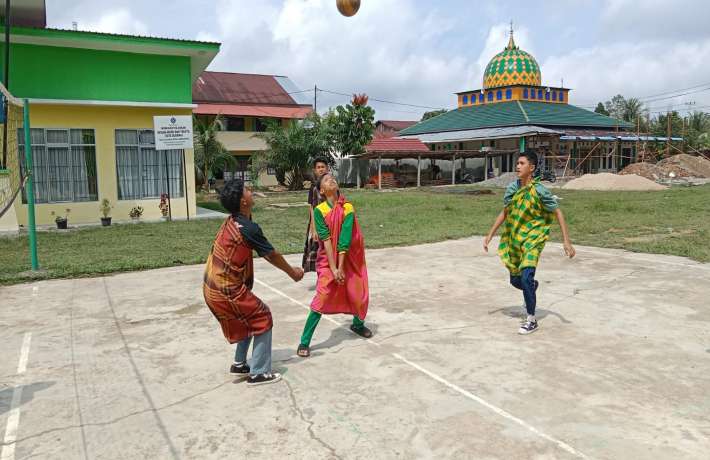 MTs muhammadiyah memeriahkan HUT RI Ke 78