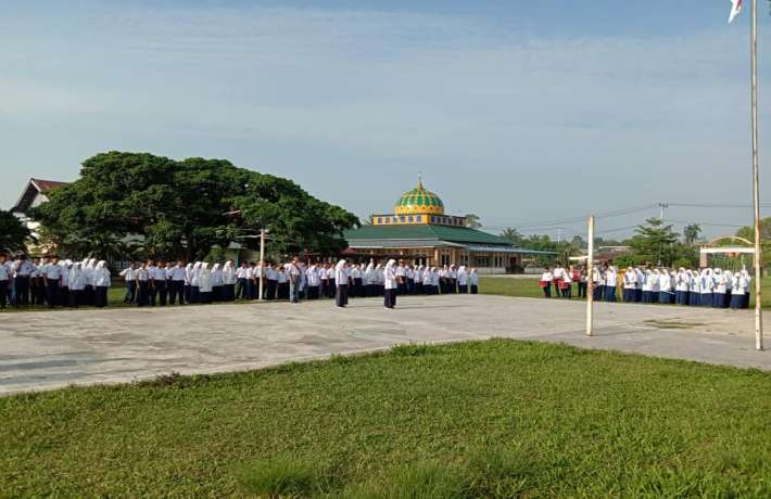 UPACARA HARI LAHIR PANCASILA 1 JUNI DI MTS Muhammadiyah BERLANGSUNG KHIDMAD